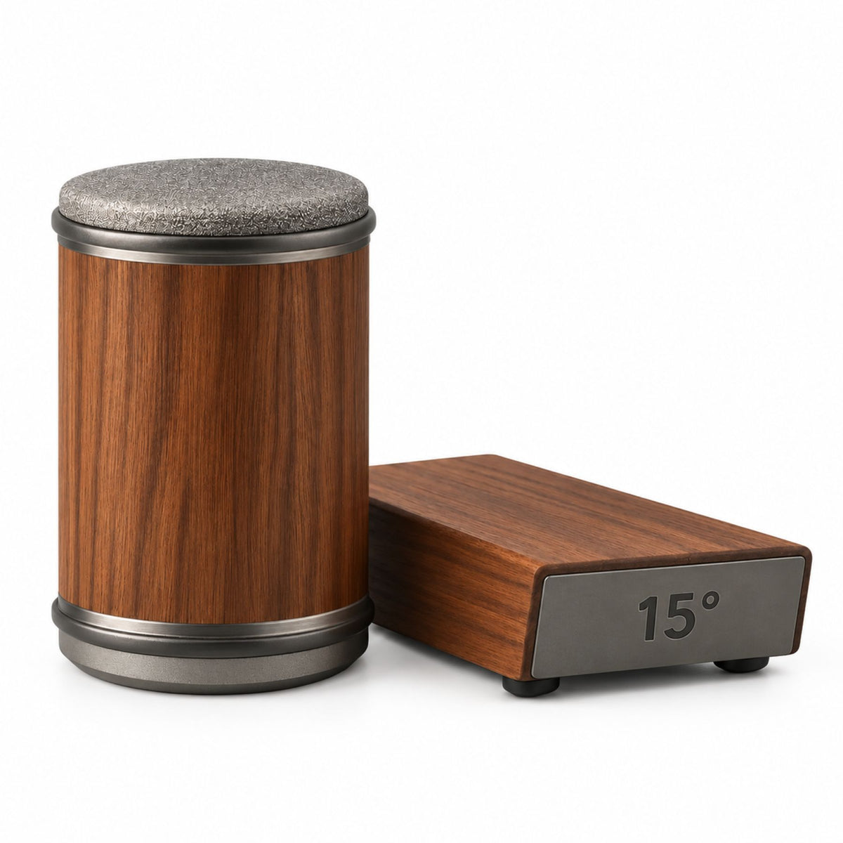 Magnetic rolling knife sharpener with 15° and 20° angle guide